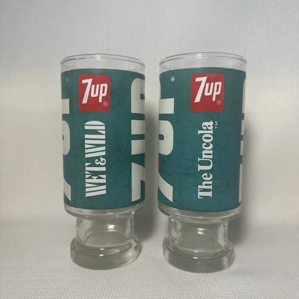 Vintage 7UP Drinking Glasses The Uncola 6.5